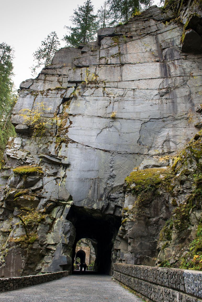 The Othello tunnels are part of the Coquihalla Canyon Trail system. The tunnels were constructed in 1914 by the Canadian Pacific Railway. They became part of the trail system in 1986.
