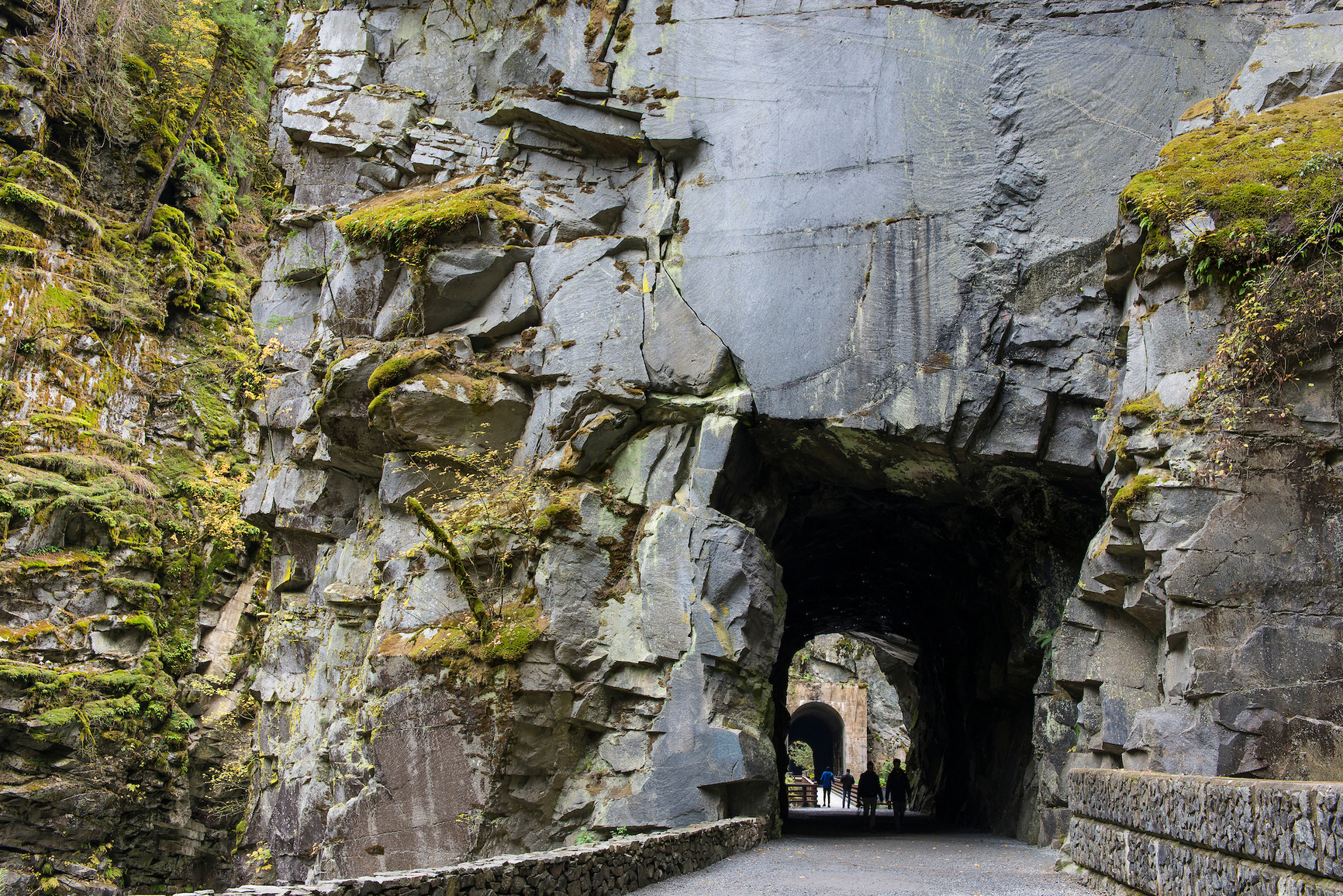 Rock walls and old rail way system that created Othello Tunnels.