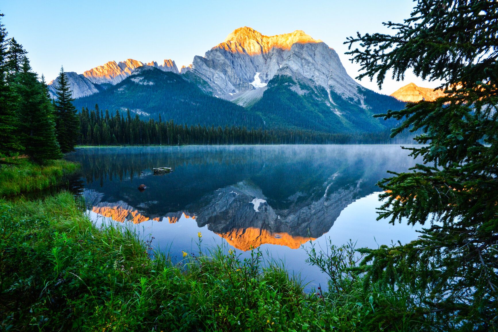 Elk Lakes Park