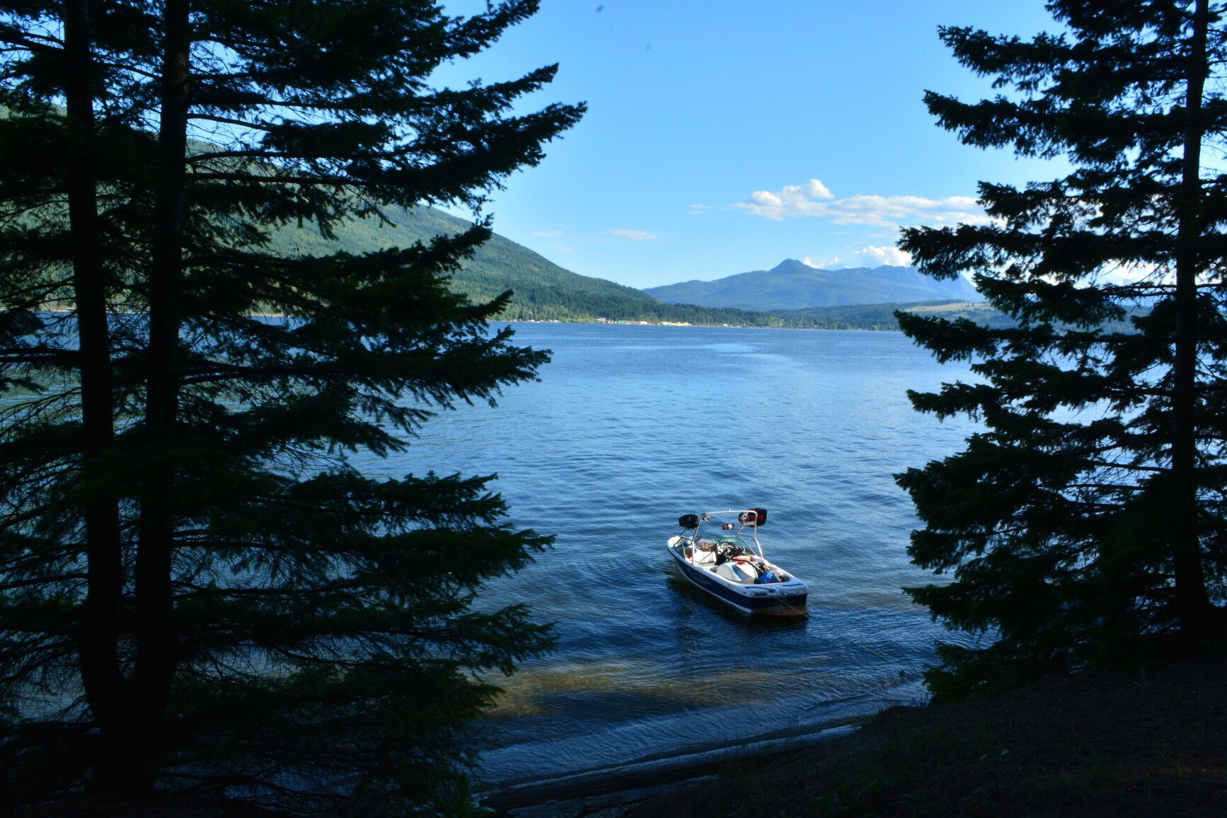 Herald Park, a great place to anchor your boat on the shore of Shuswap Lake and explore.
