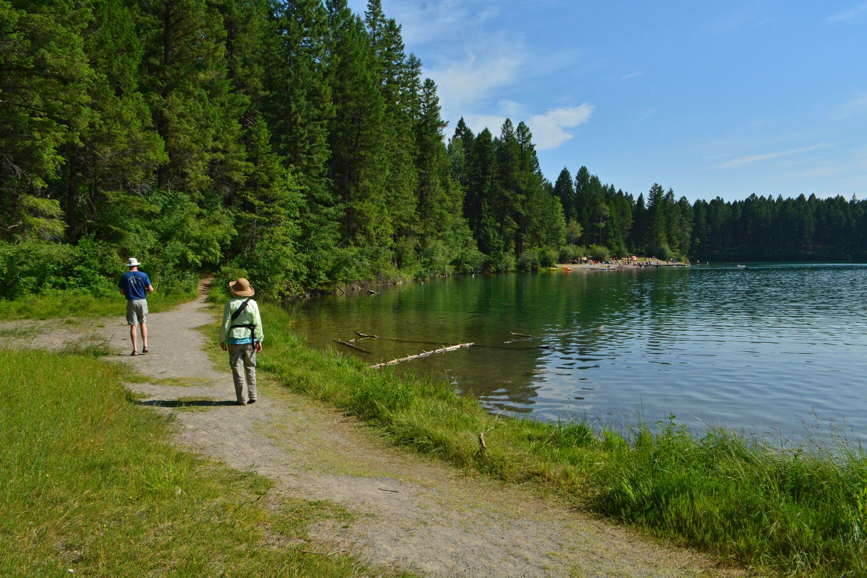 Hikers explore the scenic Surveyors Lake trail at Kikomun Creek Park.